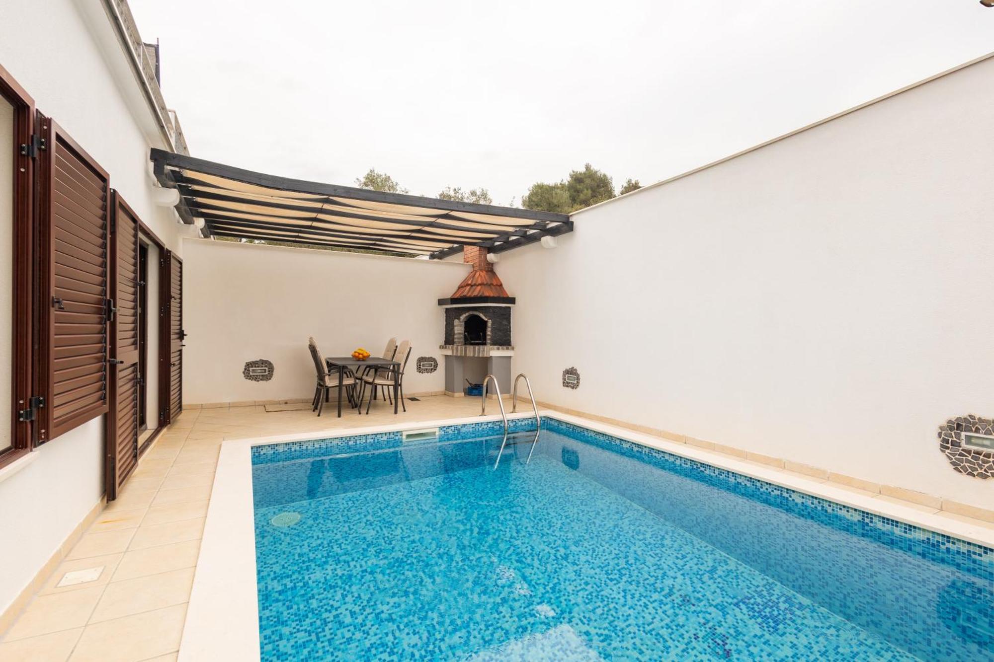 Villa Palanga Trogir Luaran gambar