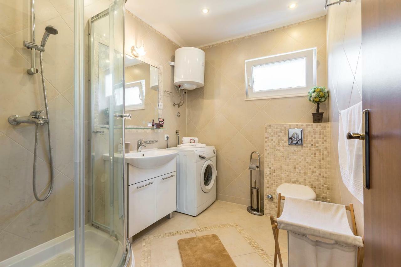 Villa Palanga Trogir Luaran gambar